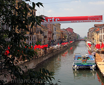 Electric bBoat on the Naviglio Grande